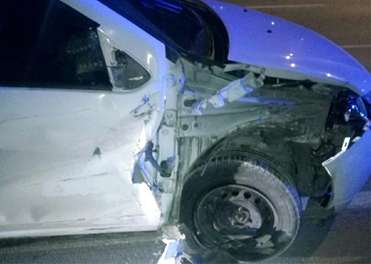 Samsun\'da tır otomobil ile çarpıştı: 3 yaralı