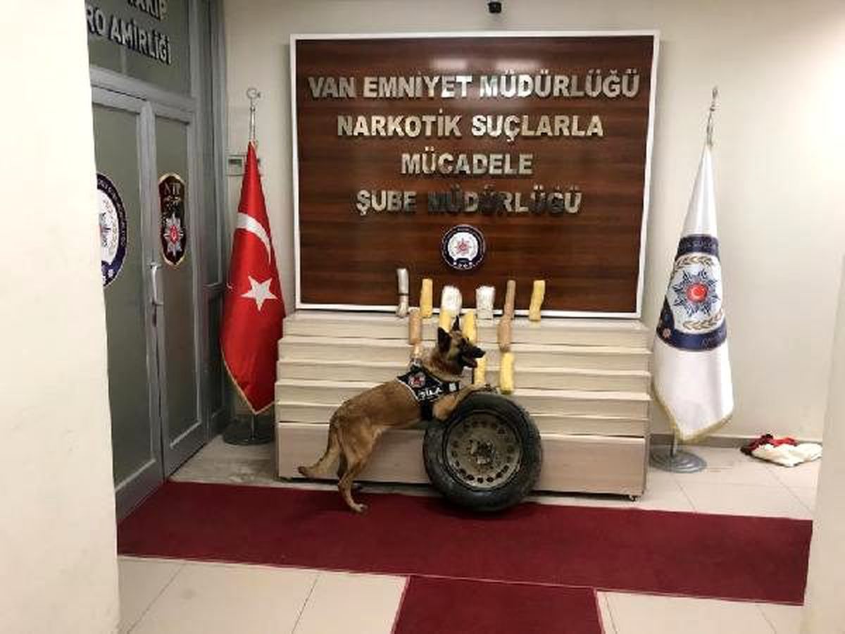 \'Şila\'lı aramada stepneden uyuşturucu çıktı