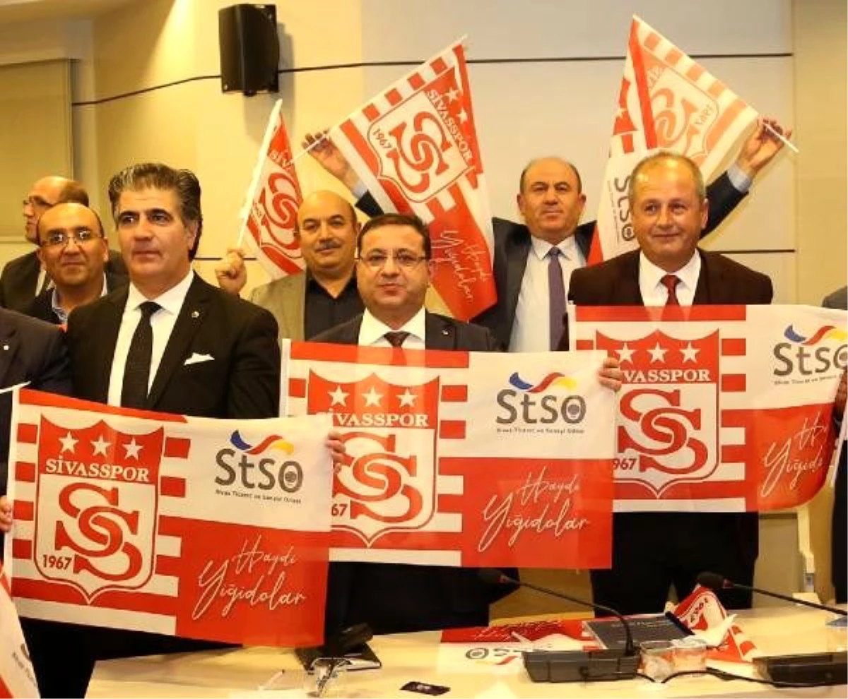 STSO, 5858 adet Sivasspor bayrağı dağıtacak