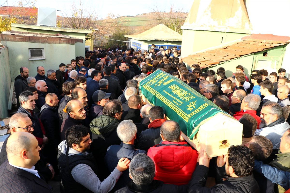 Tekirdağ\'da otomobille çarpışan motosikletin sürücüsü hayatını kaybetti