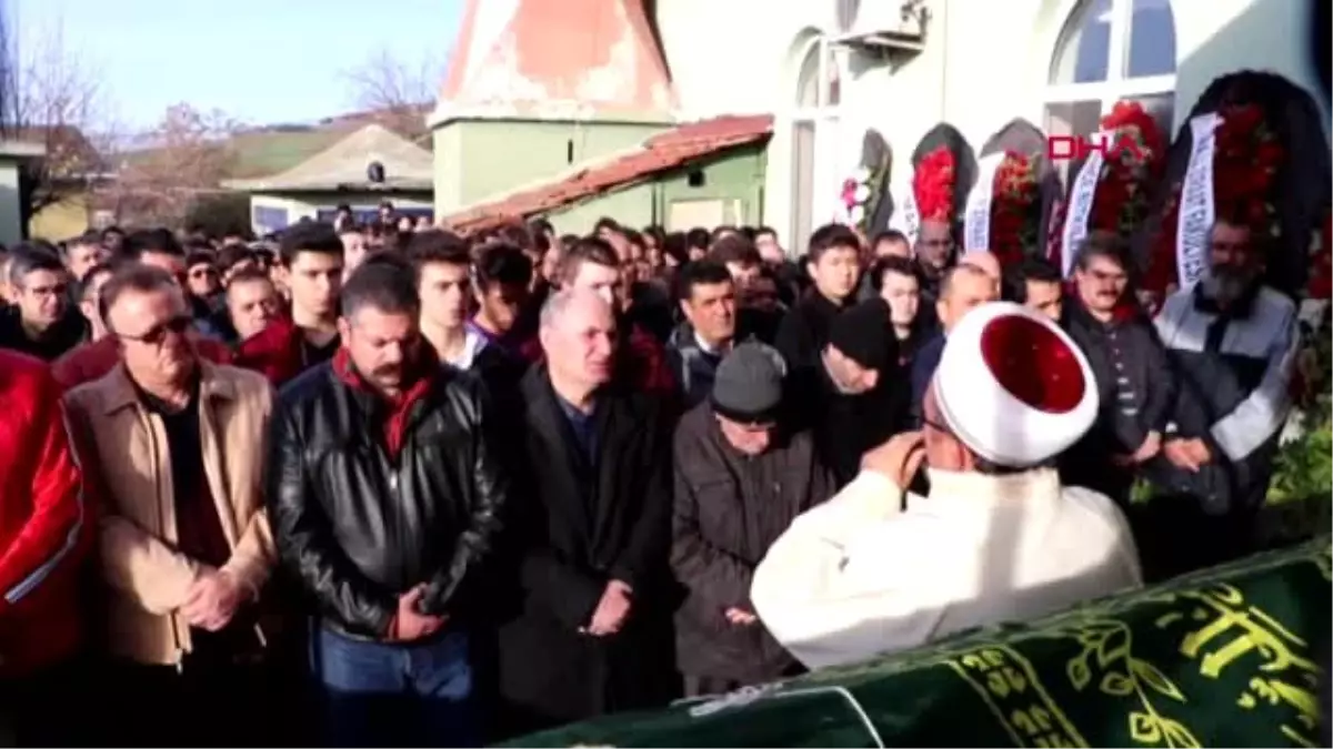 Tekirdağ profesörün lise öğrencisi oğlu, kazada hayatını kaybetti