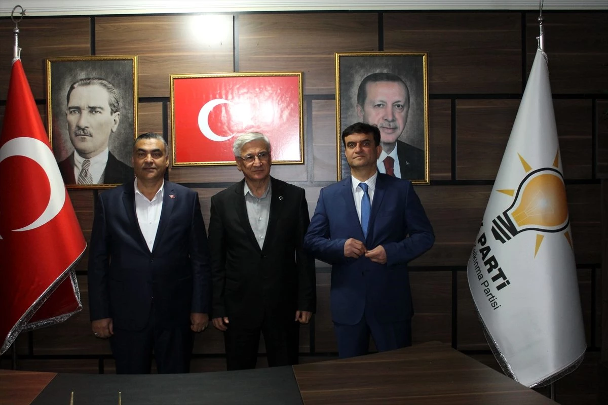 AK Parti Samandağ İlçe Başkanı Semir Özdemir görevine başladı