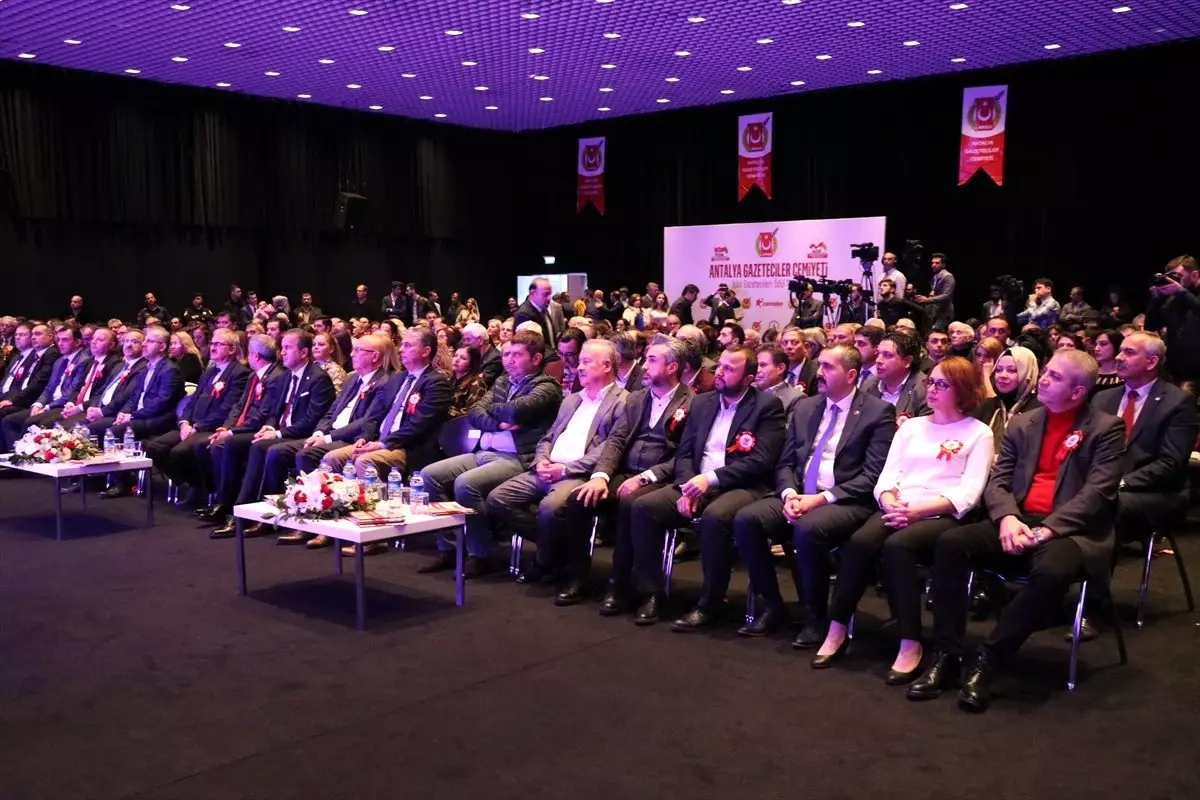 Antalya Gazeteciler Cemiyeti 2018 Yılı Basın Ödülleri dağıtıldı