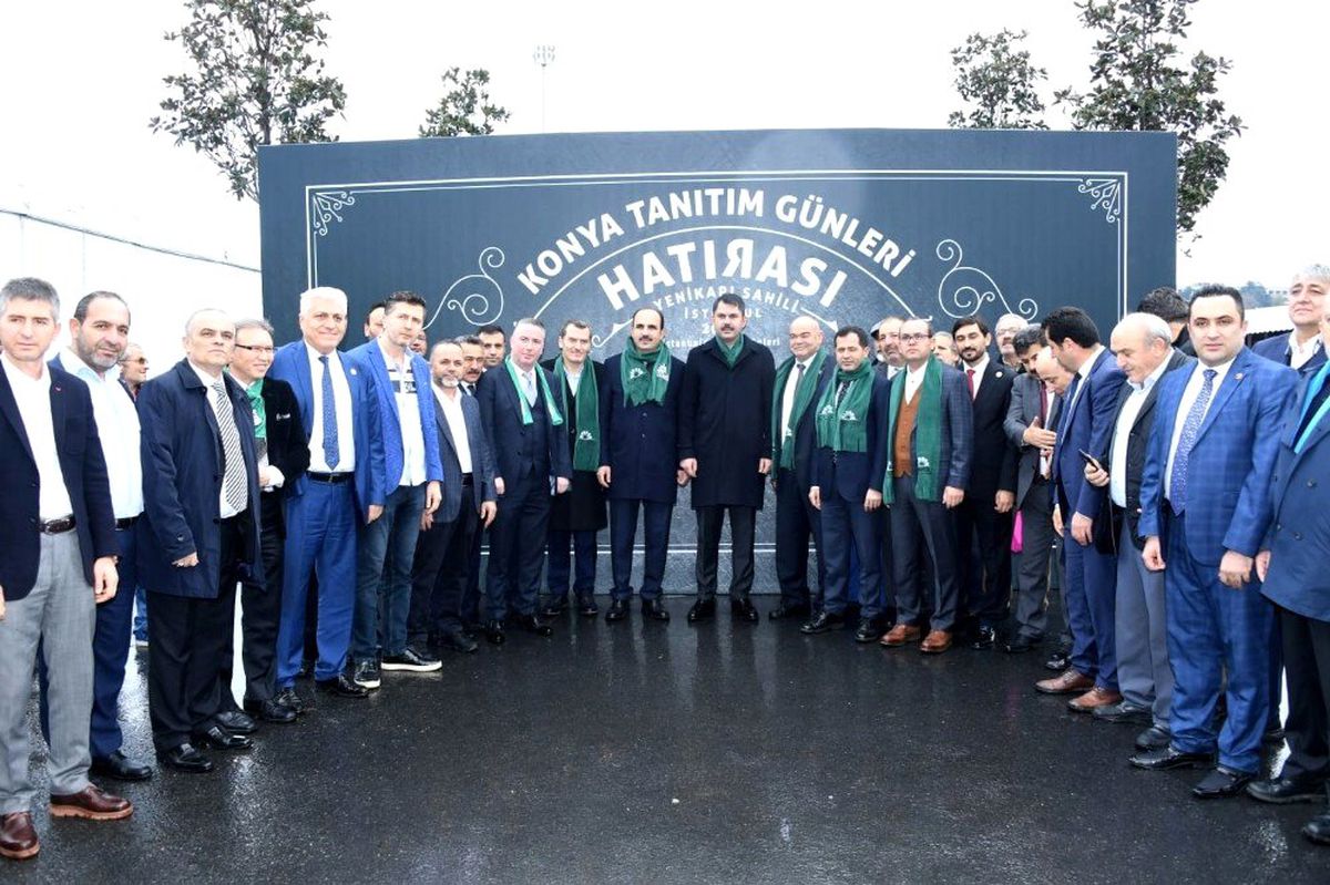 Bakan Kurum ve Başkan Altay İstanbul\'daki Konyalılarla buluştu