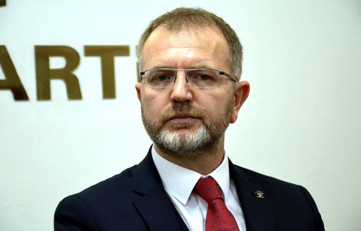 Başkan Ceyhun\'dan partililere sosyal medya uyarısı