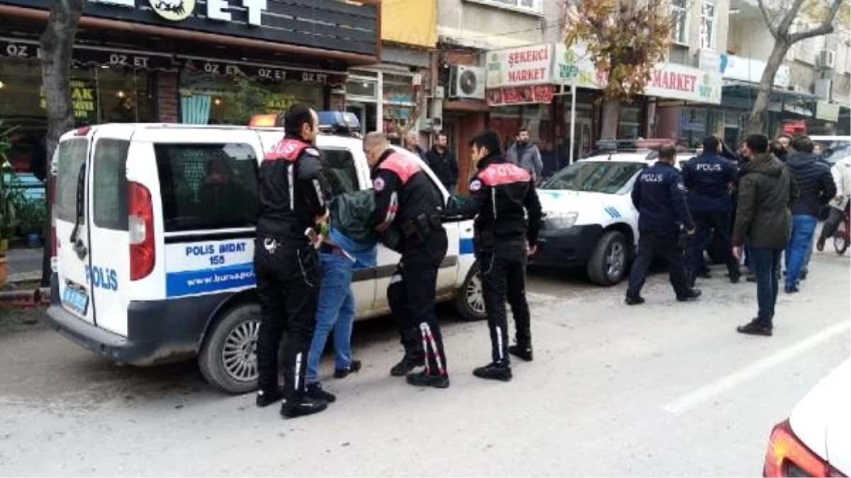 Bursa\'da kaçak telefon operasyon: 1 gözaltı