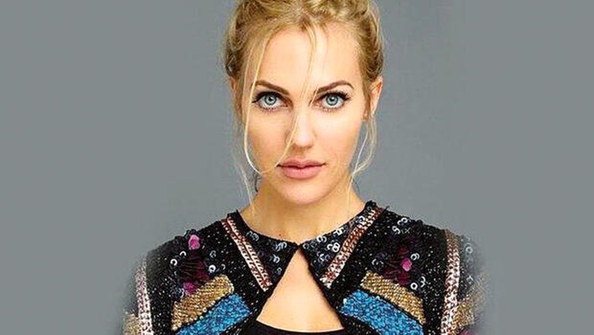 Meryem Uzerli: Yeni yıl partisi veriyor