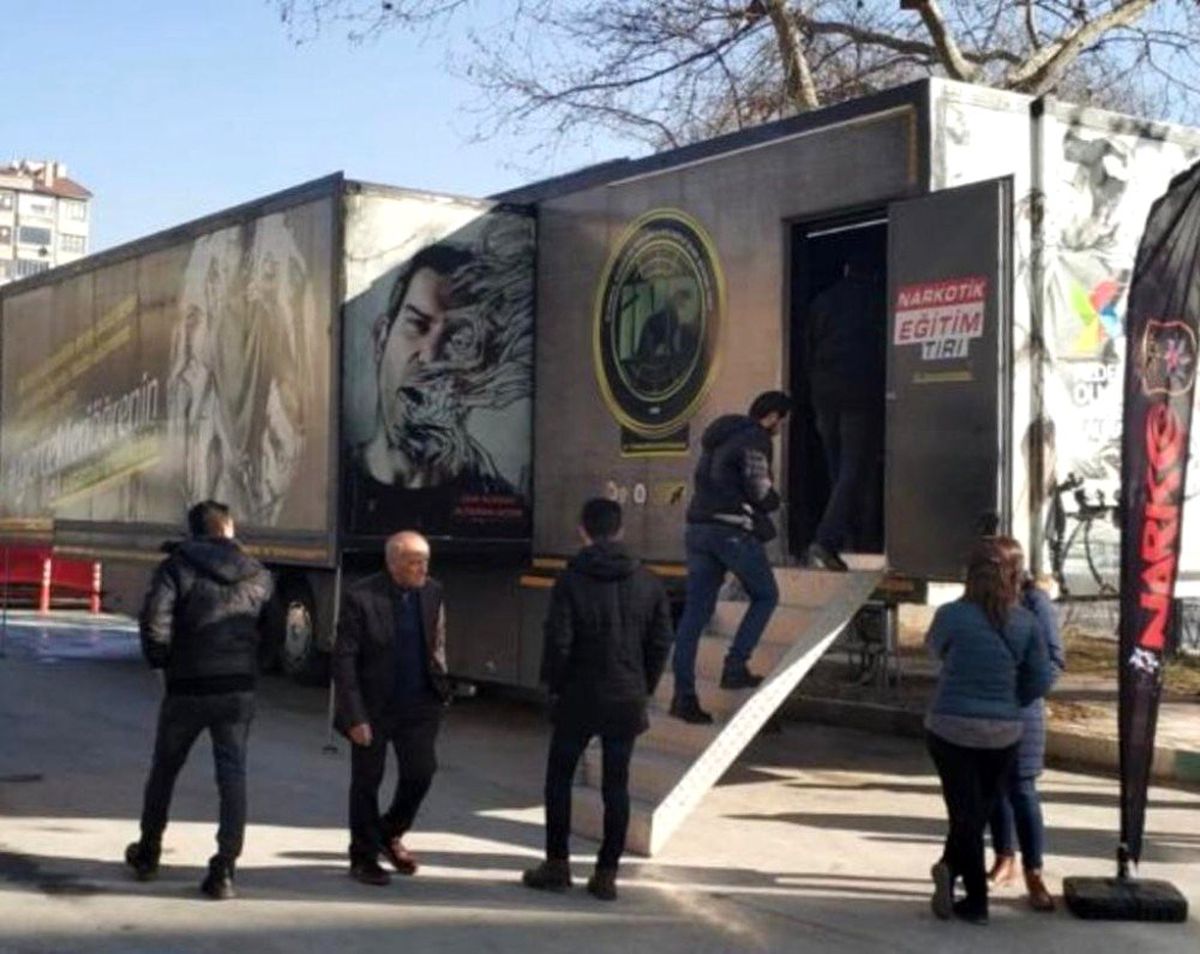 Narkotik Eğitim Tırı Kütahya\'da