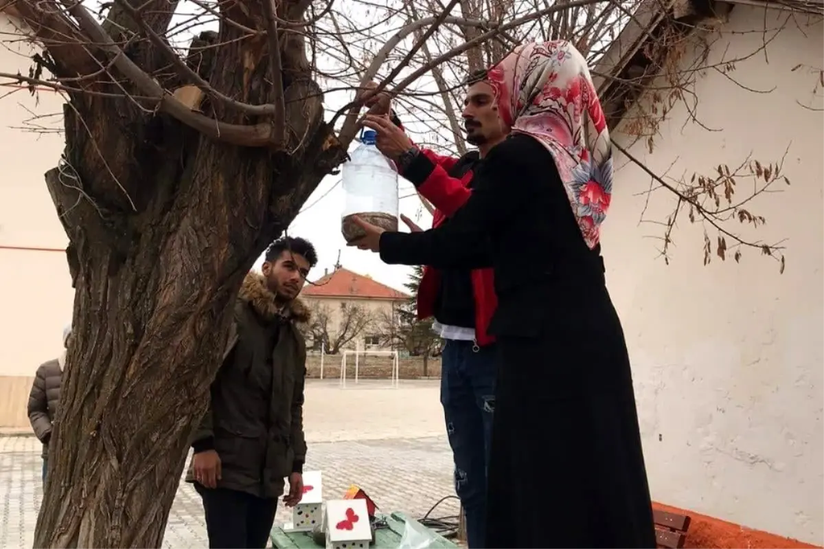 Öğrenciler doğadaki hayvanları unutmadı