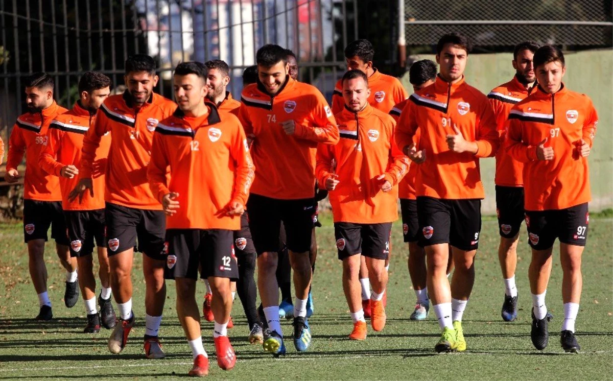 Adanaspor kupa hazırlıklarını tamamladı