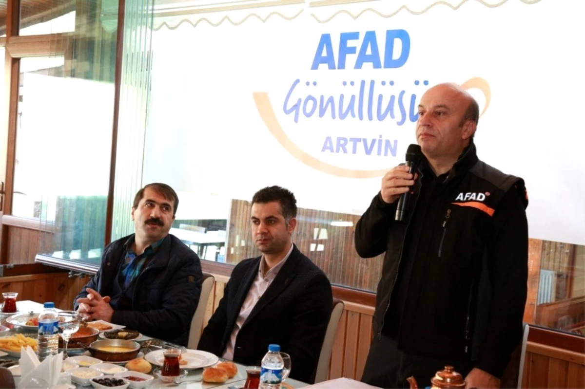 Artvin\'de AFAD Gönüllüleri Buluştu