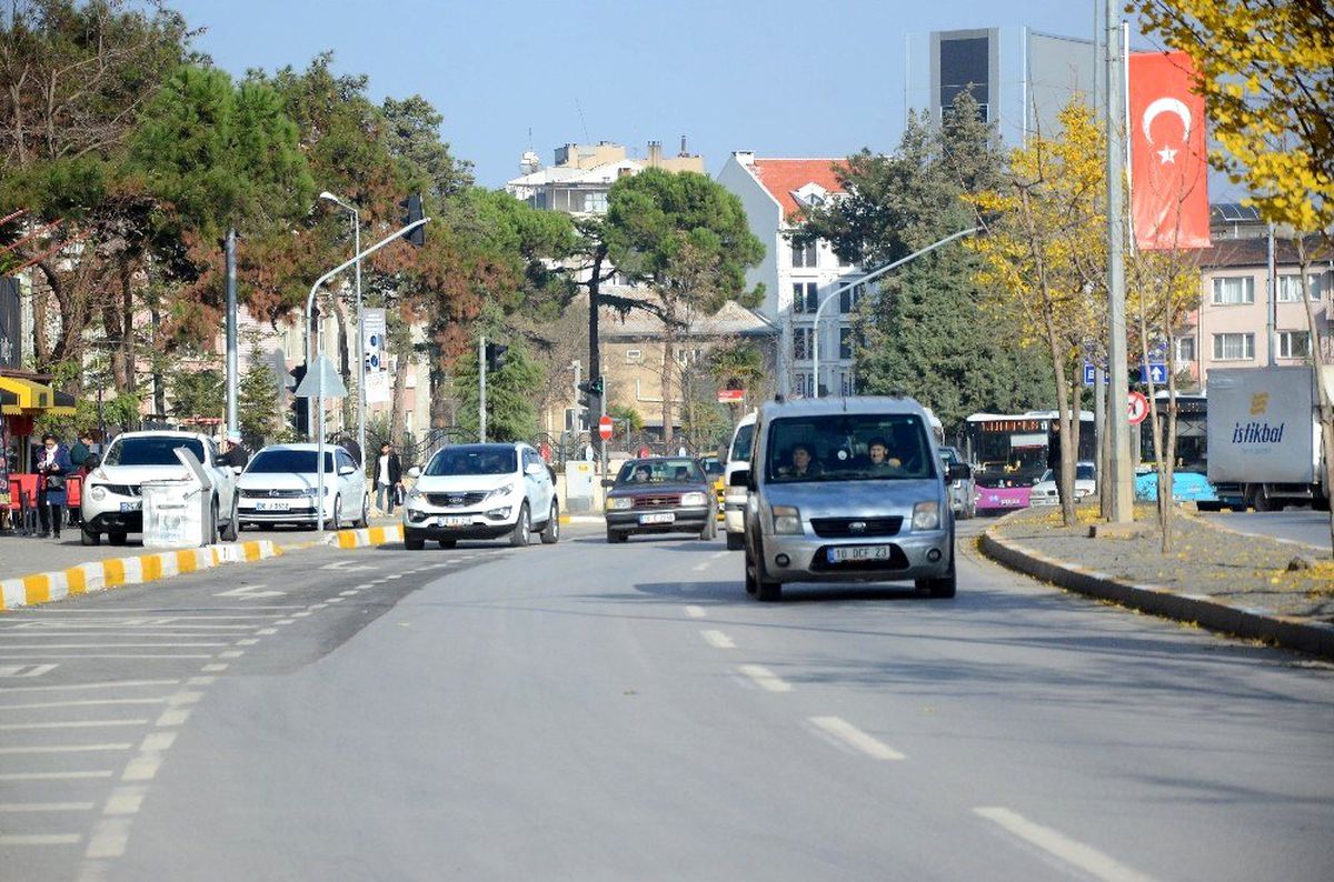 Balıkesir\'de trafik yüzde 53 rahatladı