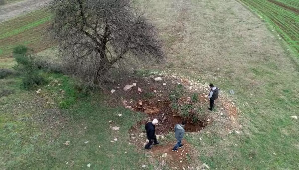 \'Define avcıları, mahalleyi köstebek yuvasına çevirdi\'