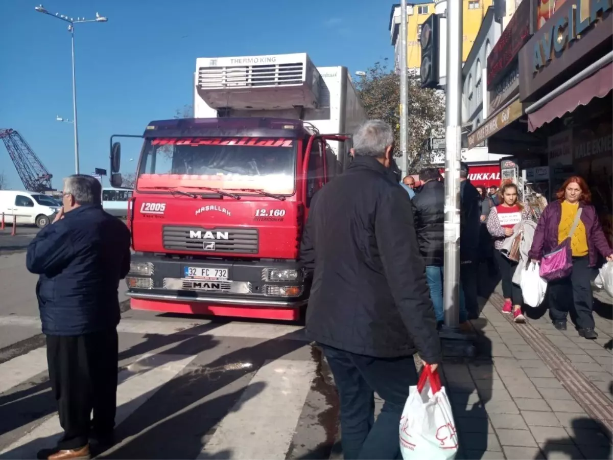 Hijyensiz et taşıyan araç sürücüsüne ceza