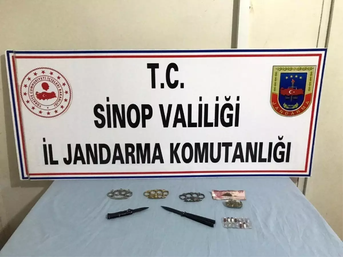 Sinop\'ta jandarmadan uyuşturucu operasyonu: 3 tutuklama