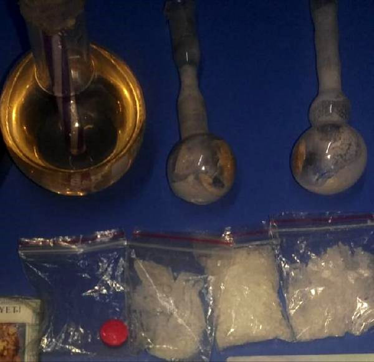Şüphe üzerine durdurulan otomobilden uyuşturucu çıktı