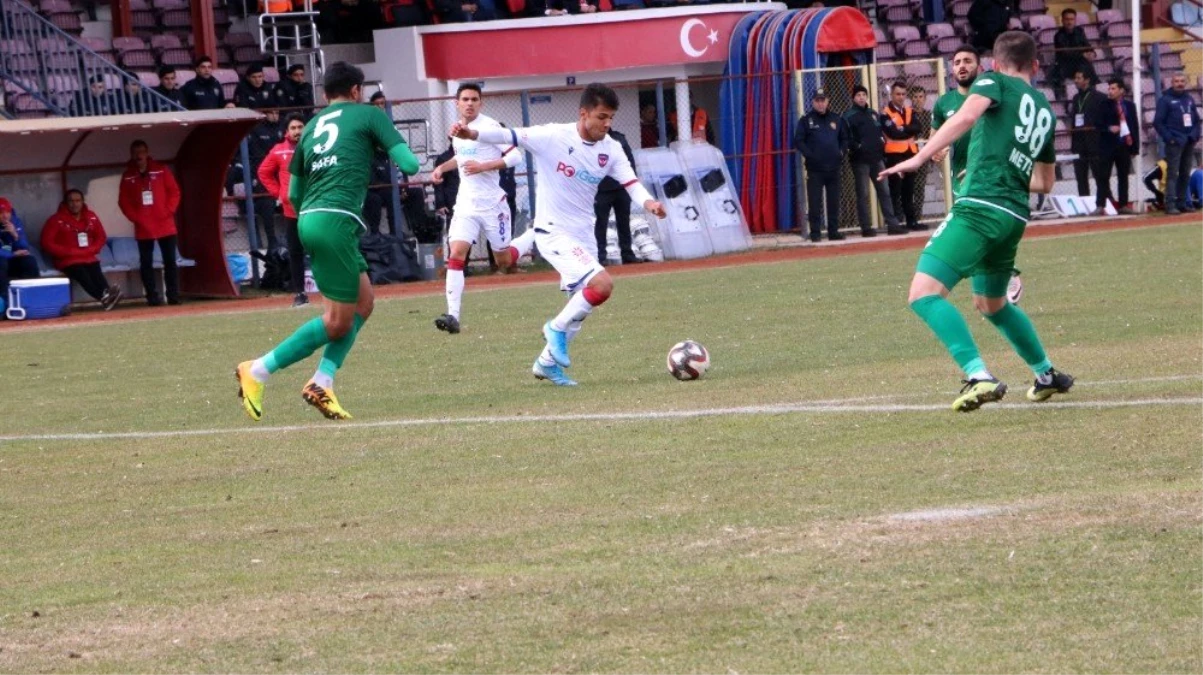 TFF 2.Lig Niğde Anadolu FK- Sivas Belediyespor: 3-0