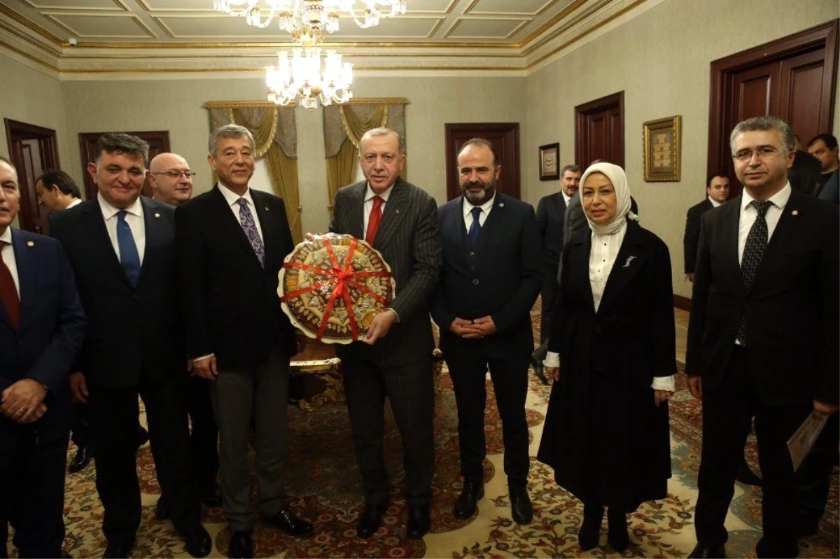 Türk Eczacılar Birliği Heyeti Cumhurbaşkanı\'nı Ziyaret etti