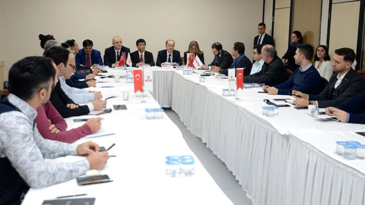 Türkiye ve Vietnam ticaret hacmini 4 milyar dolara çıkarmayı hedefliyor