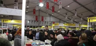 1. Ümraniye Kitap Fuarı, 2 günde 35 bin kitapseveri ağırladı