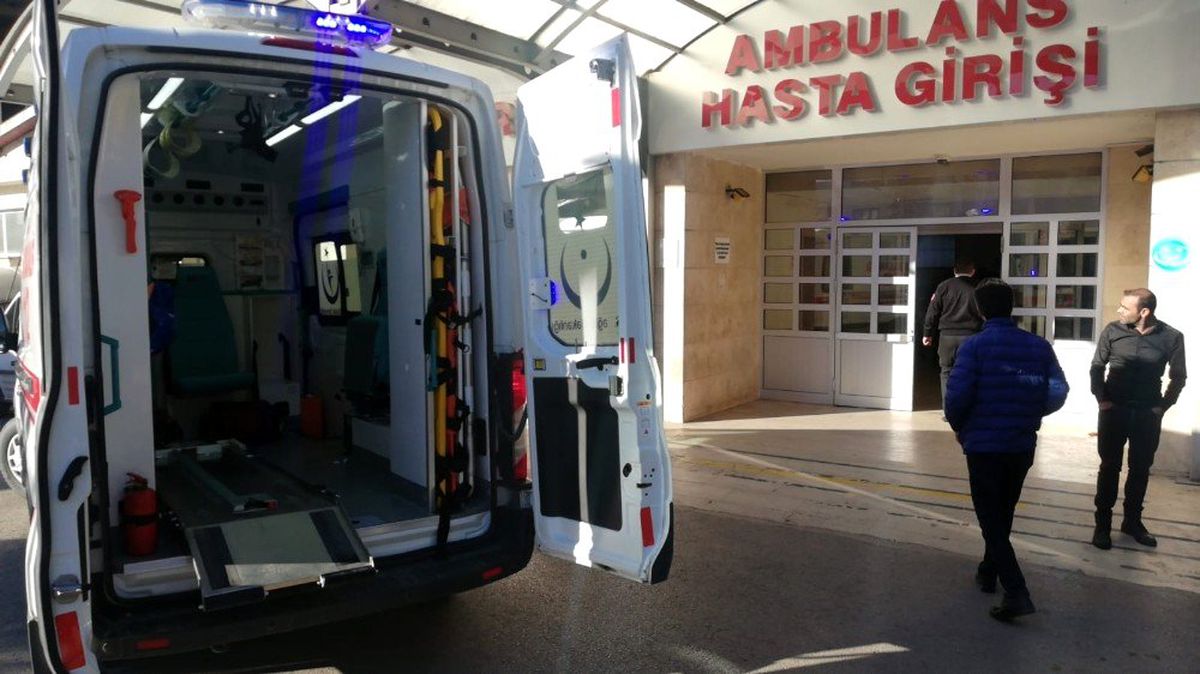 Ava çıktığı arkadaşını yaraladı