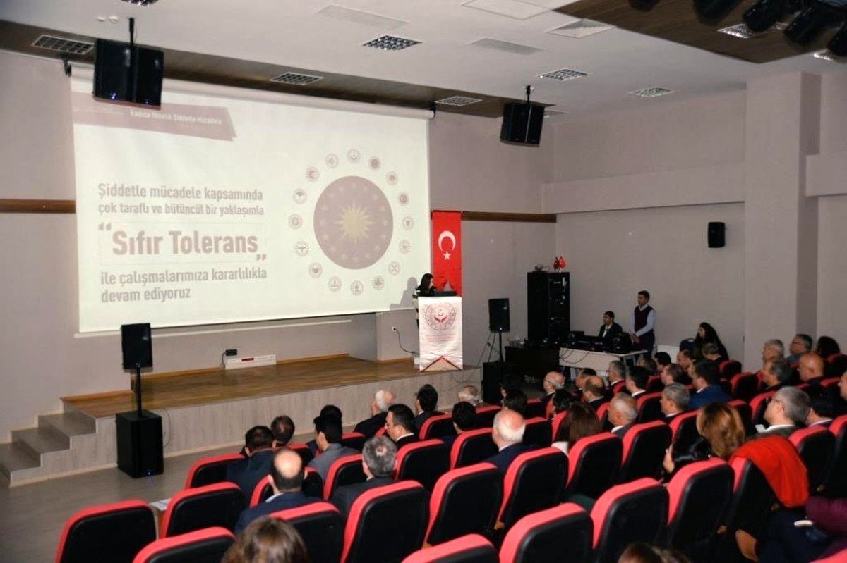 Aydın\'da Kadına Şiddetle Mücadele toplantısı yapıldı