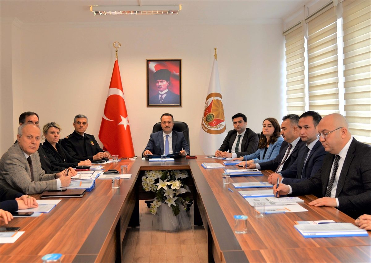 Bursaspor, teknik direktör Koşukavak ile yollarını ayırdı