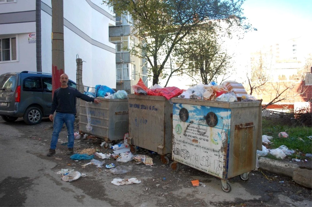 CHP\'li belediyeye çöp tepkisi