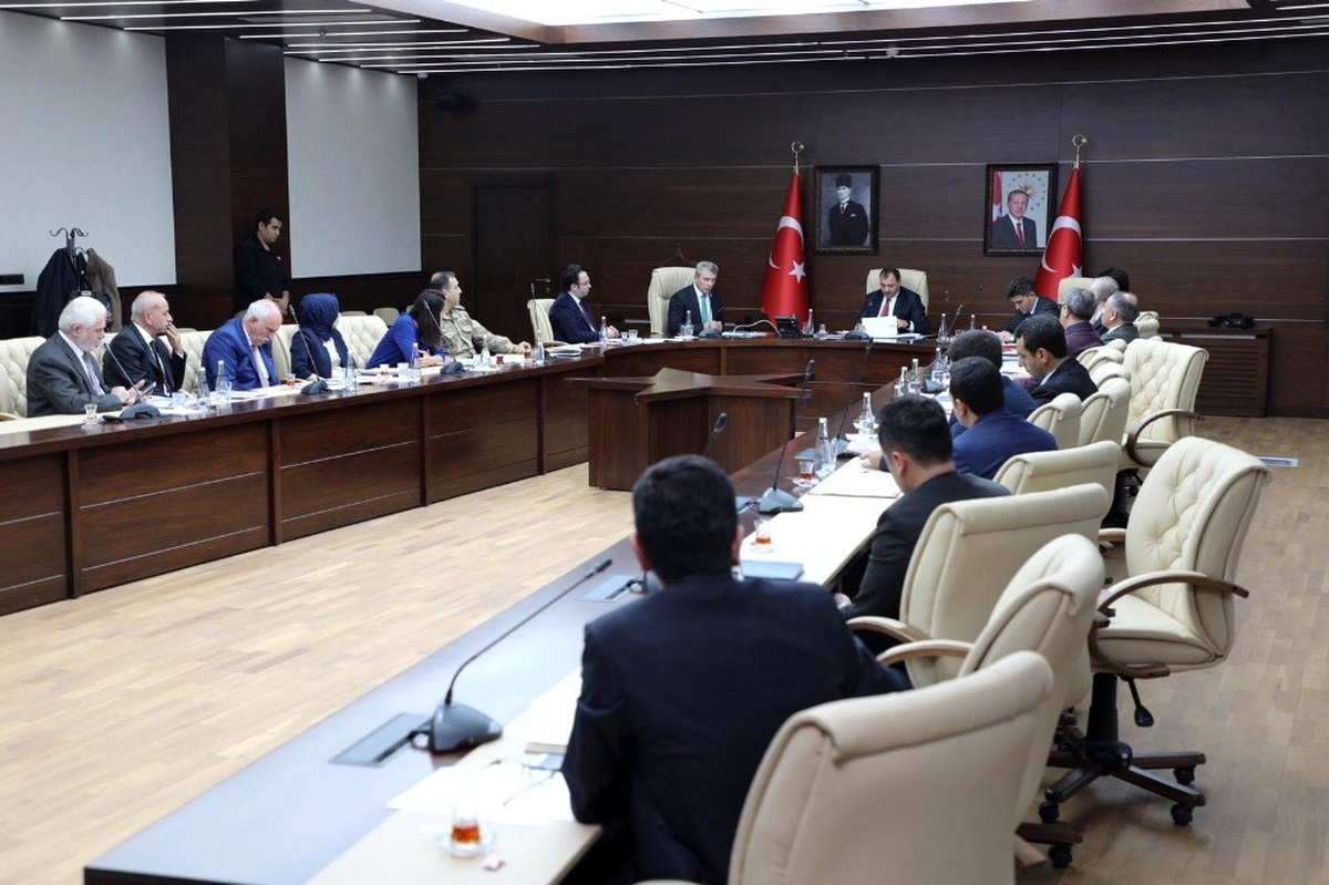 Elazığ\'da Aile İçi ve Kadına Karşı Şiddetle Mücadele toplantısı