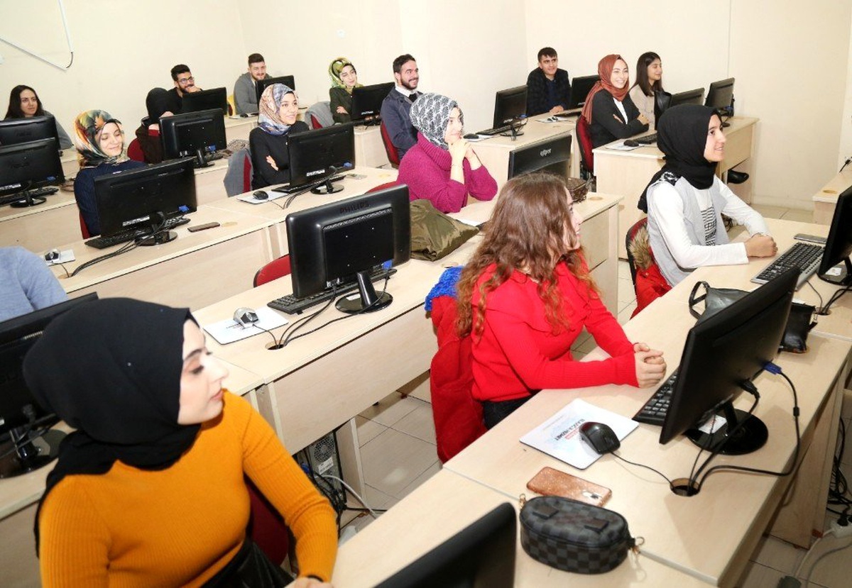 Elazığ\'da "Pazarlama ve Perakende Kasiyer Eğitimi"