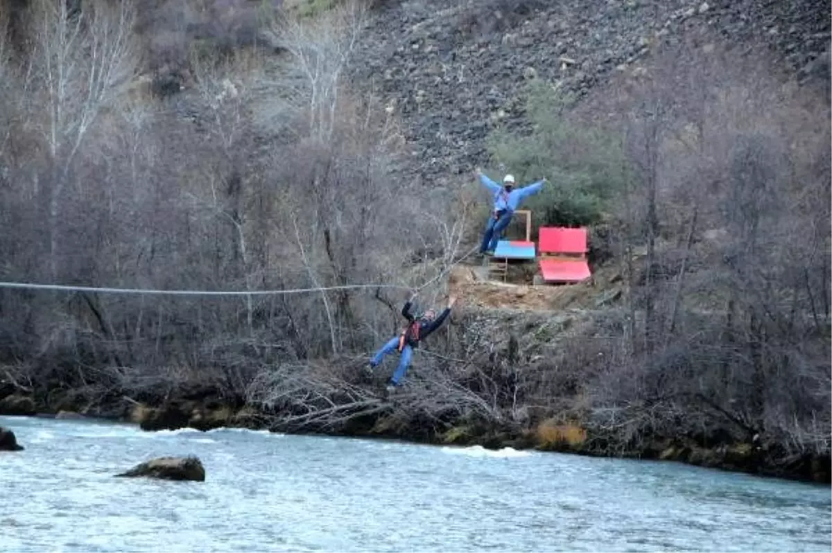 Munzur Vadisi\'nde \'zipline\' heyecanı