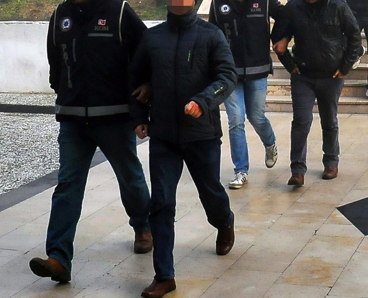 Şanlıurfa merkezli 8 ilde FETÖ operasyonu: 21 gözaltı