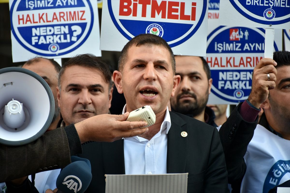 Sözleşmeli öğretmenlerin kadro talebi