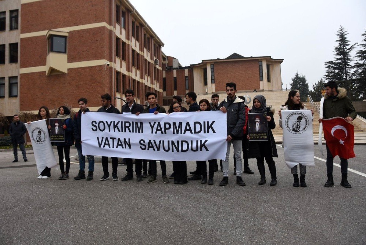 Üniversite öğrencilerinden ABD Senatosu\'nun kararına tepki