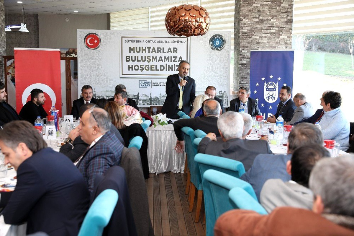 Aktaş: "Telefonum da gönlüm de 24 saat açık"