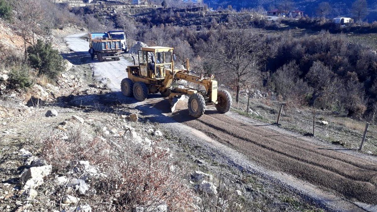 Alanya\'da Karapınar yoluna kış bakımı