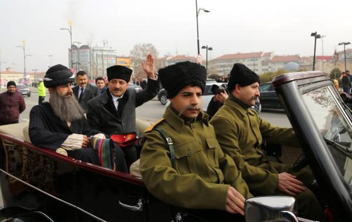 Atatürk\'ün Sivas\'tan ayrılışı, temsili olarak canlandırıldı