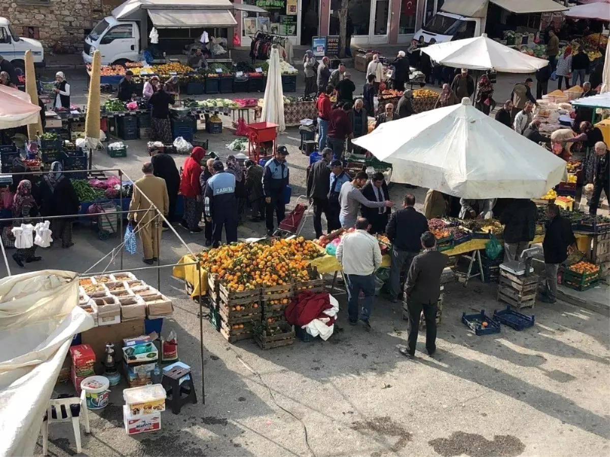 Başkan çiğdem, pazarcı esnafıyla buluştu