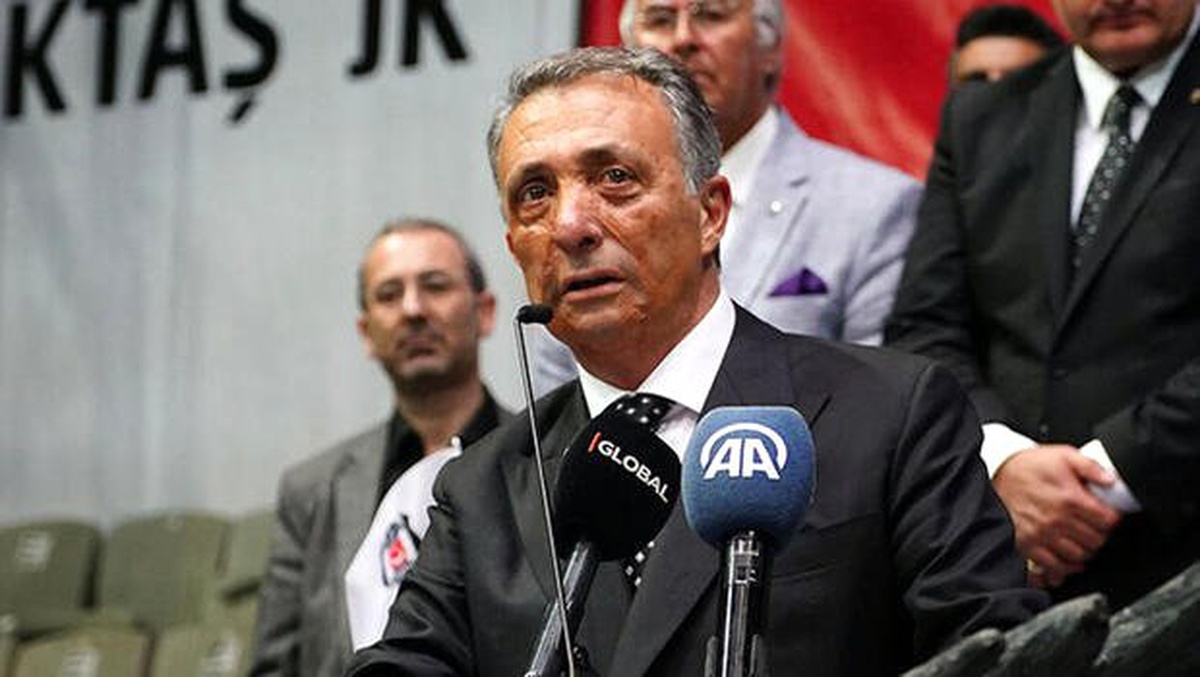 Beşiktaş Başkanı Ahmet Nur Çebi: "Omuz omuza olmamız gerekiyor"