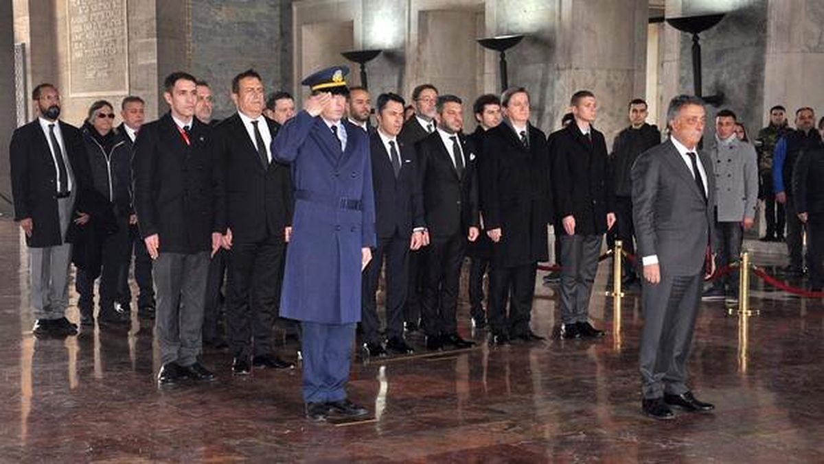Beşiktaş\'tan Anıtkabir\'e ziyaret
