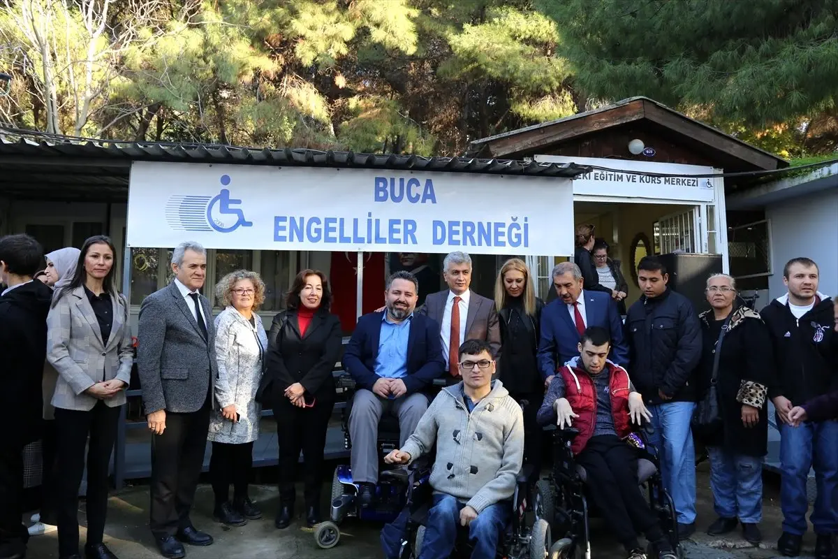 Buca\'da engelliler için KPSS eğitimi başladı