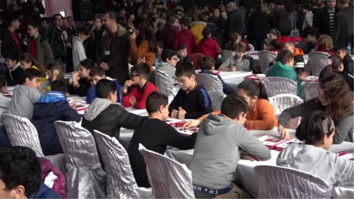 Edirne\'de 500 öğrencinin \'zeka oyunları\' mücadelesi