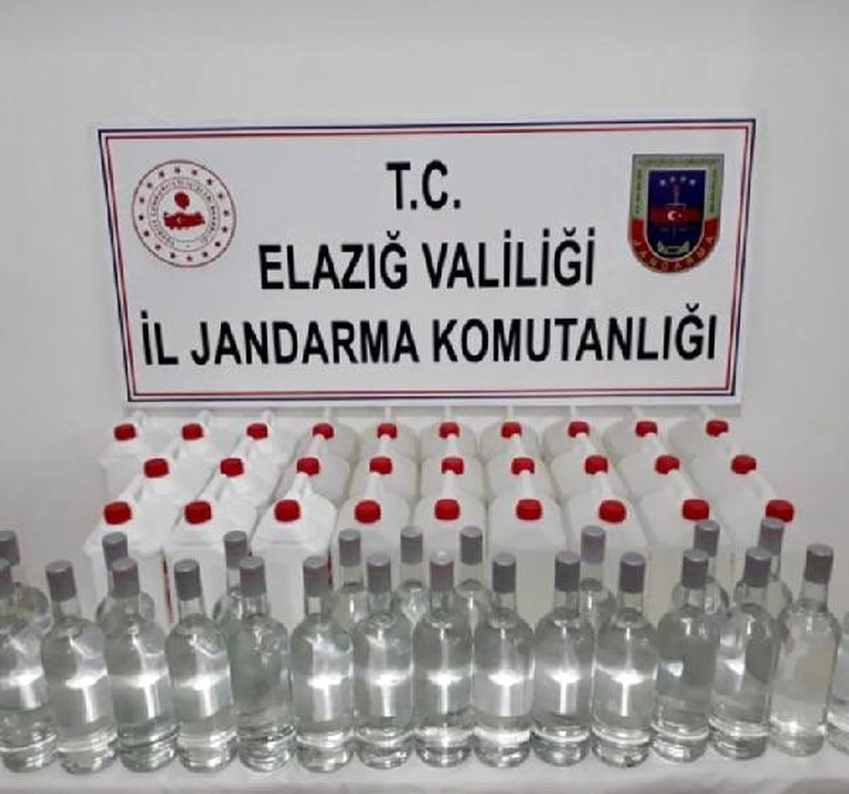 Elazığ\'da etil alkol ve uyuşturucu ele geçirildi