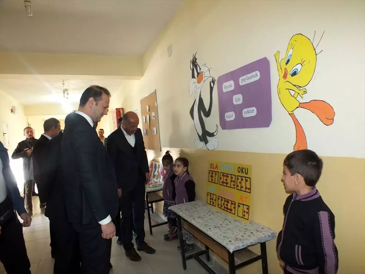 Görme engelli çocuklar için oyuncak hazırladılar