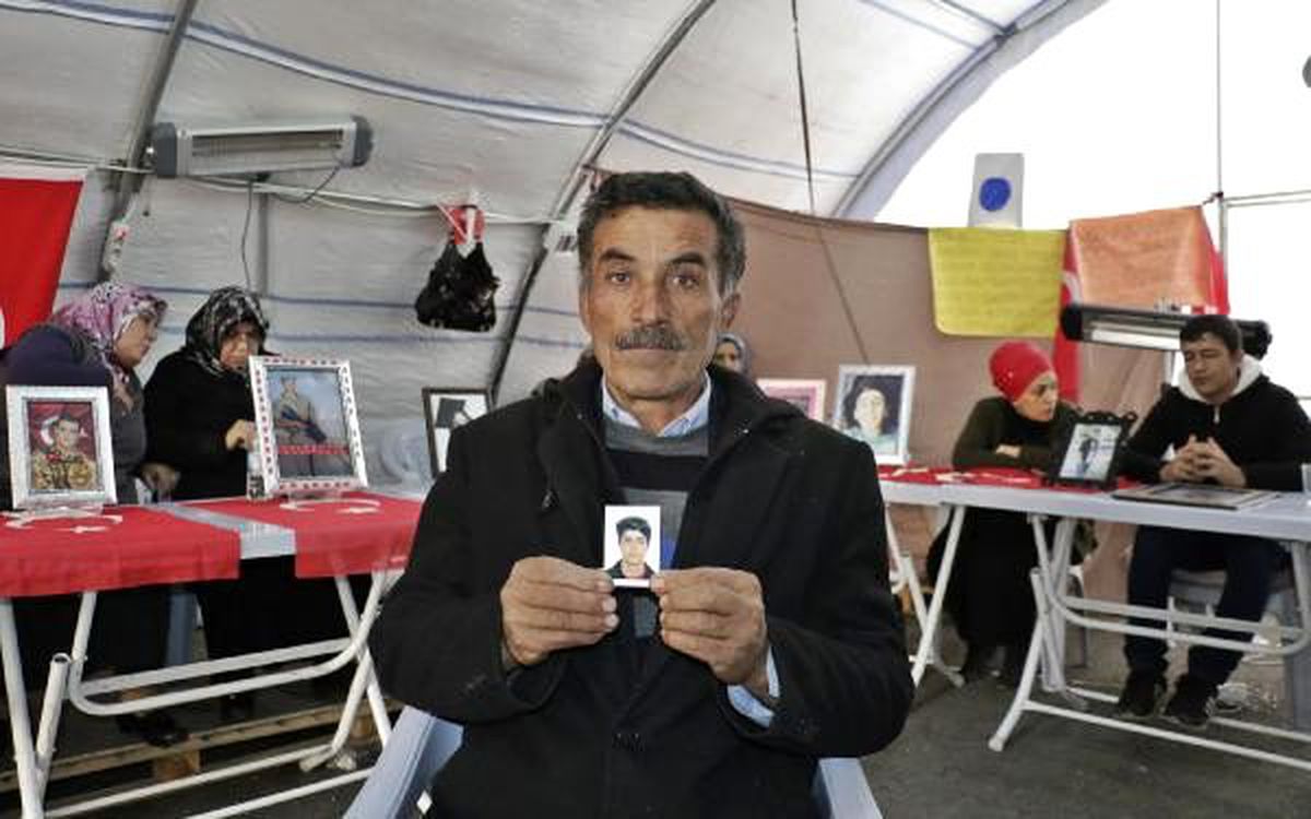 HDP önündeki oturma eyleminde 107\'nci gün (2)