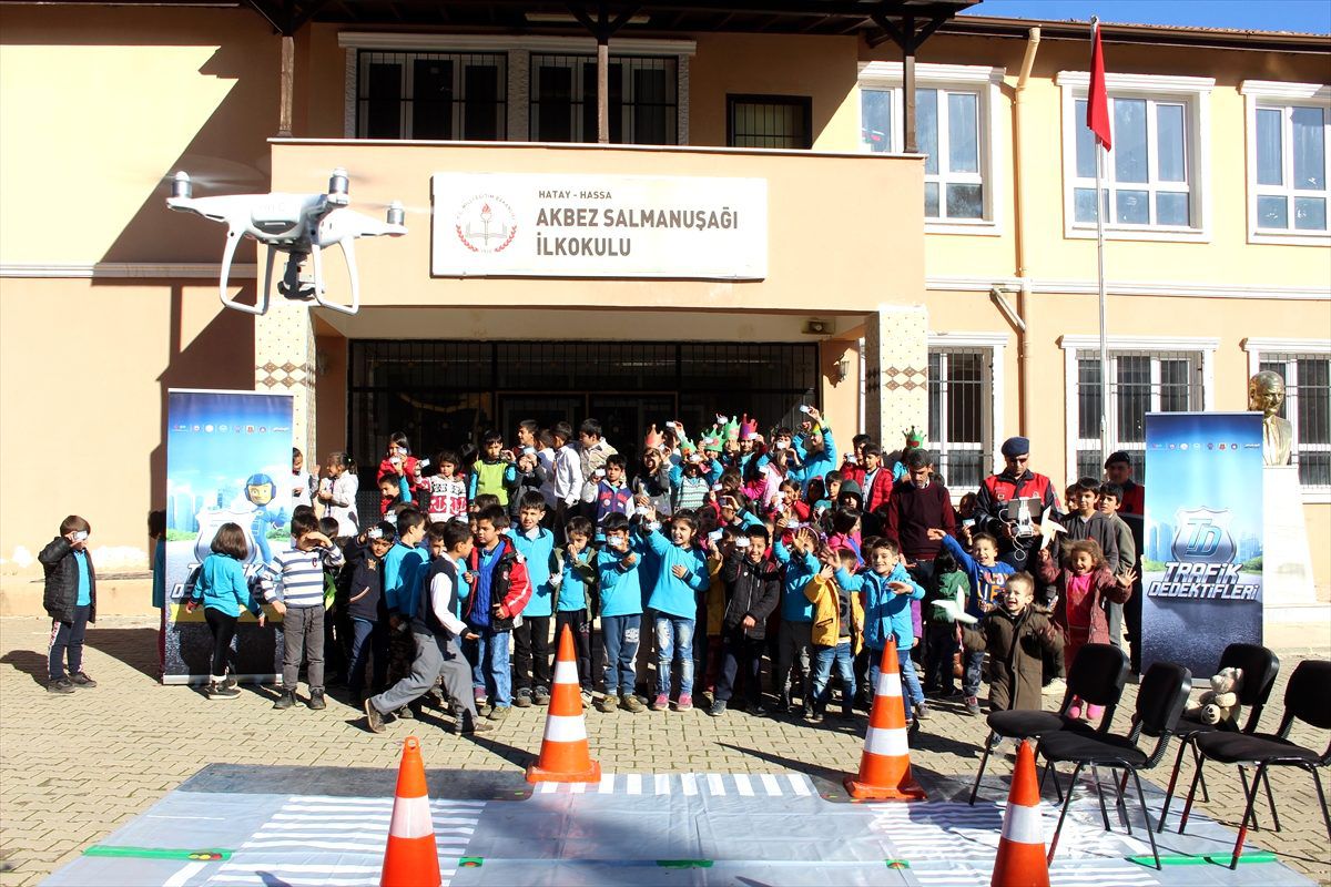 "Trafik Dedektifleri Projesi" kapsamında Hatay\'da çocuklara eğitim verildi