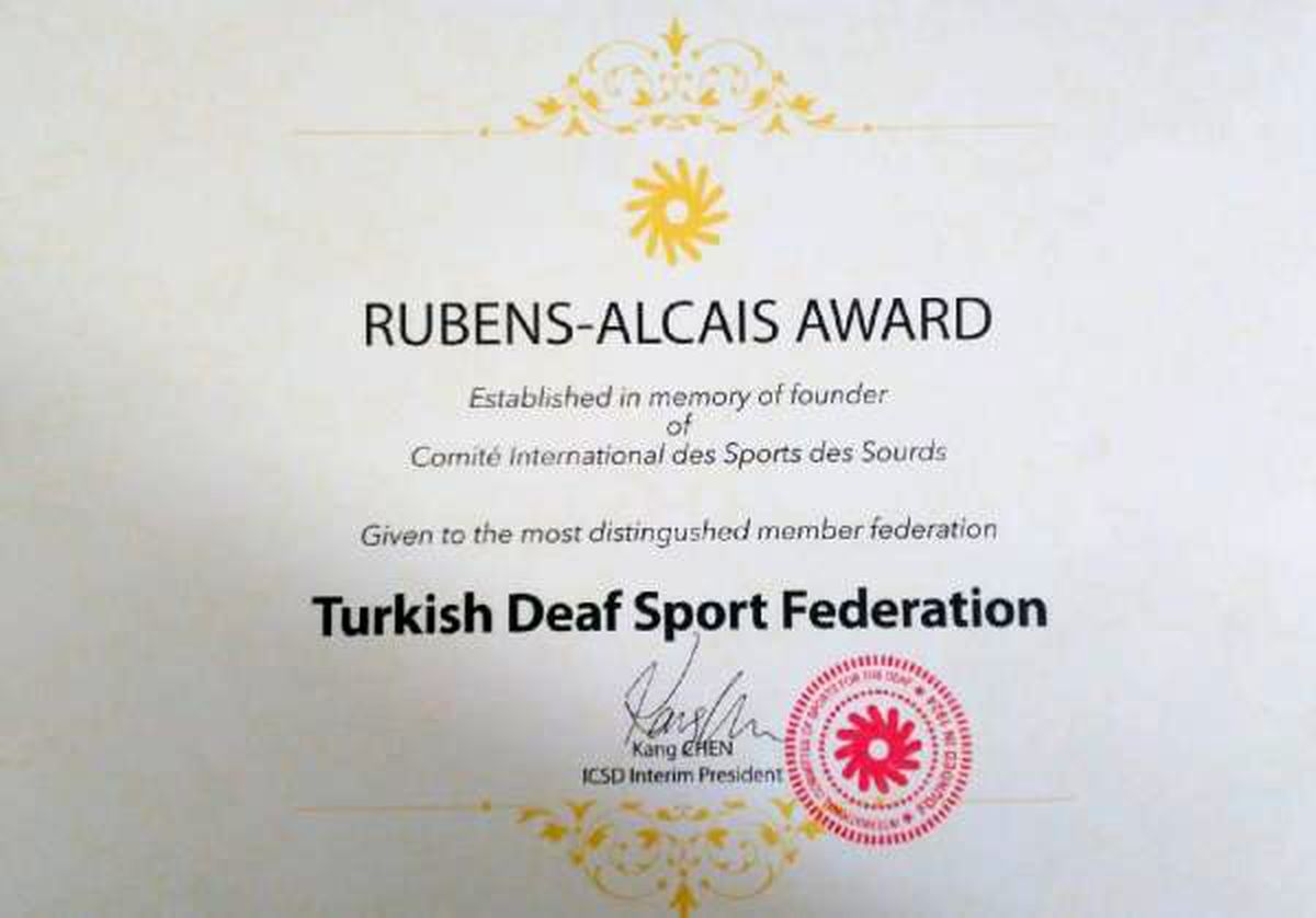 Uluslararası İşitme Engelliler Spor Komitesi\'nden ödül