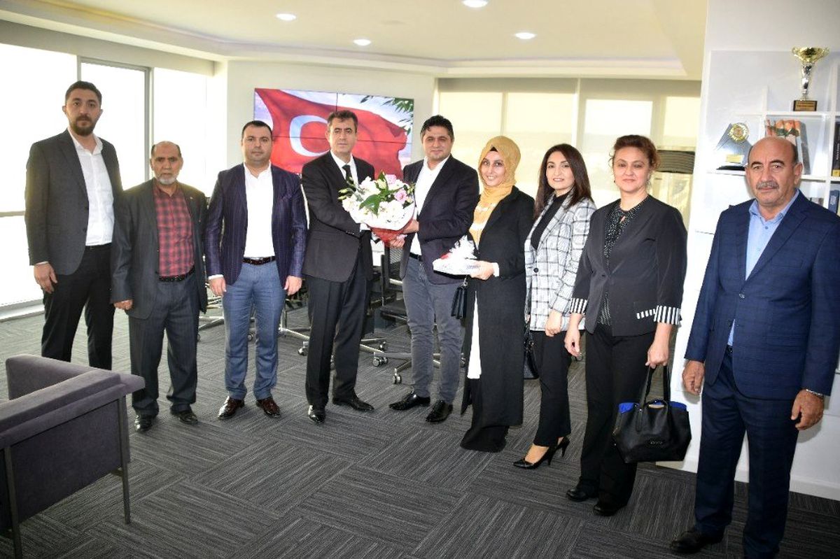 AK Parti Aliağa\'dan ilk ziyaret Başkan Acar\'a