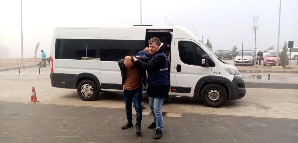 Aksaray\'da göçmen kaçakçılığı operasyonu: 5 tutuklama