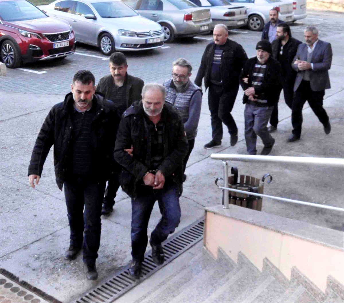 Amasya\'daki sahte içki operasyonunda 2 zanlı tutuklandı